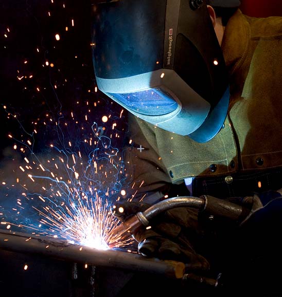 Expert industrial welder working in Seattle, Washington